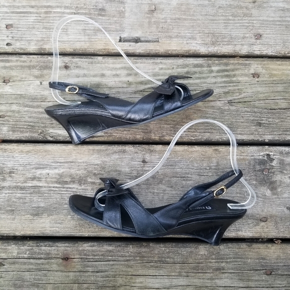 Vintage 90s y2k Black Leather Square toe Bow Front Slingback Wedge Sandals 8 - Picture 2 of 9